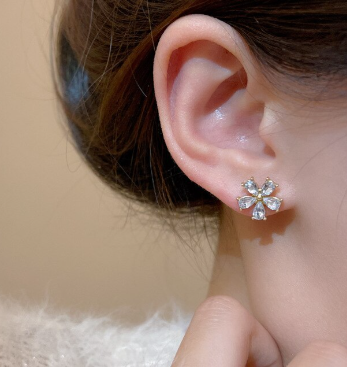 Flower Crystal Stud Earring