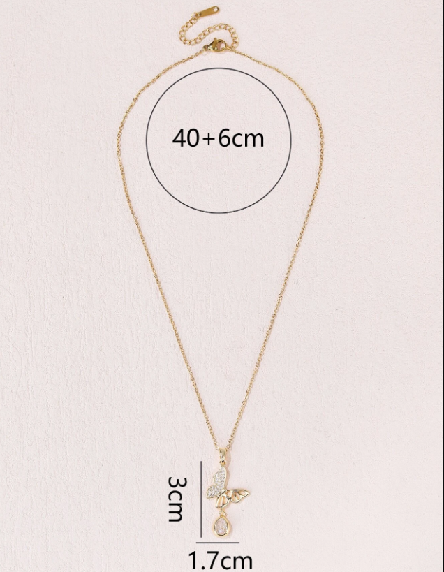 Butterfly pendant Chain Necklace